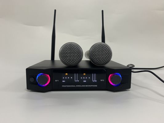 sistema de micrófono inalámbrico de la frecuencia ultraelevada de 70 unidades profesional con el Presidente de Bluetooth