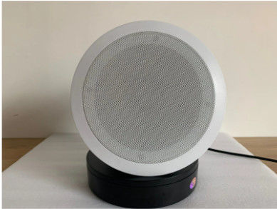altavoz de techo con la luz y el altavoz del bluetooth