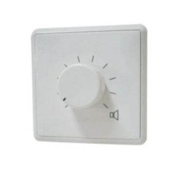 Control de volumen PÚBLICO del uso del sistema de direcciones con la retransmisión 50W